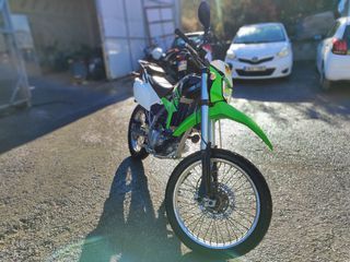 Kawasaki KLX 250 2017-thumb-1