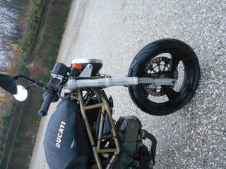 DUCATI MONSTER 600-thumb-1
