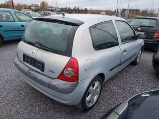 Renault Clio 2003 1.4 16V DYNAMIQUE-thumb-2