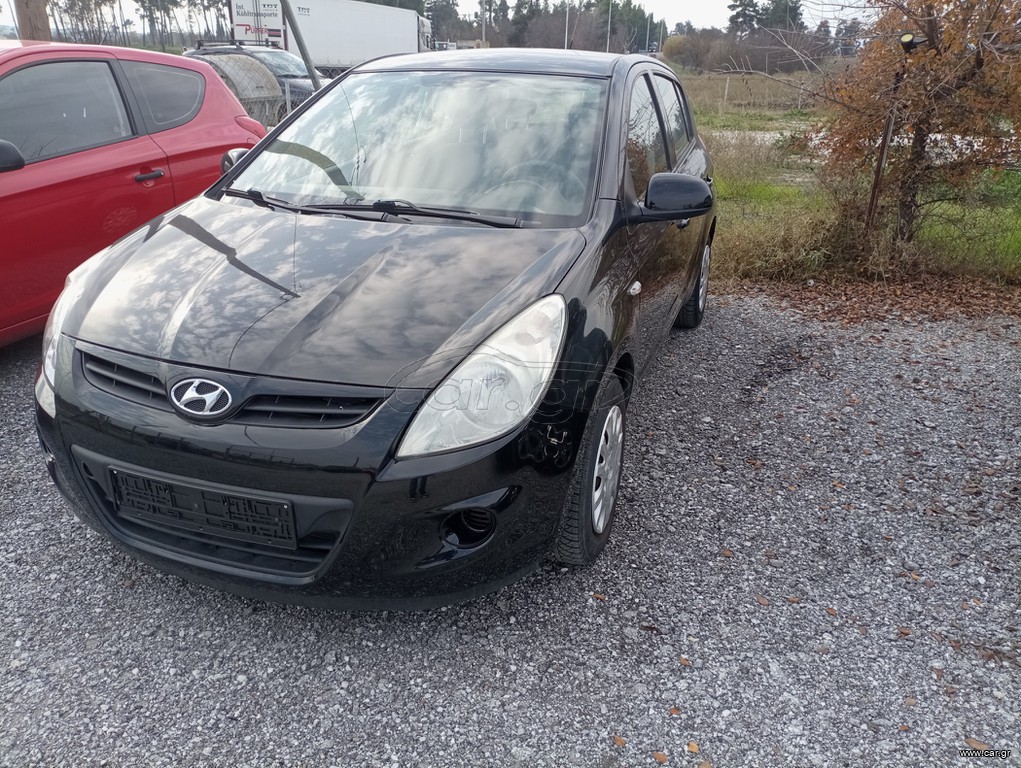 Hyundai i 20 2013 1.2 5D ABS AB A/C