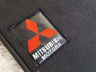 MITSUBISHI L300.ΠΑΤΑΚΙΑ ΣΕΤ..-thumb-2