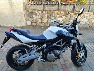 Aprilia Shiver 750 2011-thumb-3