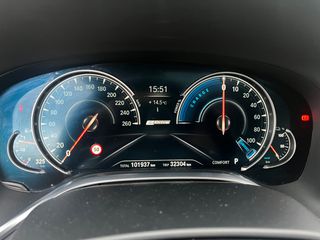 Bmw 740 2018-thumb-10