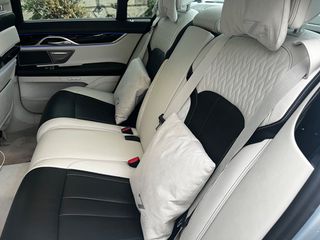 Bmw 740 2018-thumb-12