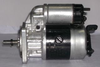 Mίζα Audi 100 1968-1983 / Audi 80 1972-1986 | VW Iltis 1979-1988 / VW Santana 1981-1985 / VW Passat 1979-1989 - 12V - 0.8KW - Bosch 0001211218