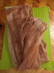 Κουρτίνα με τραπαρία