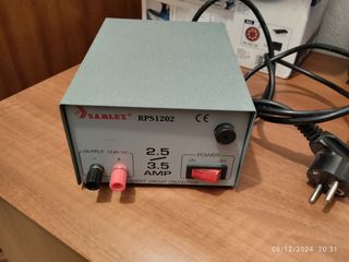 Σταθεροποιημένο τροφοδοτικό Samplex RPS 1202-thumb-4