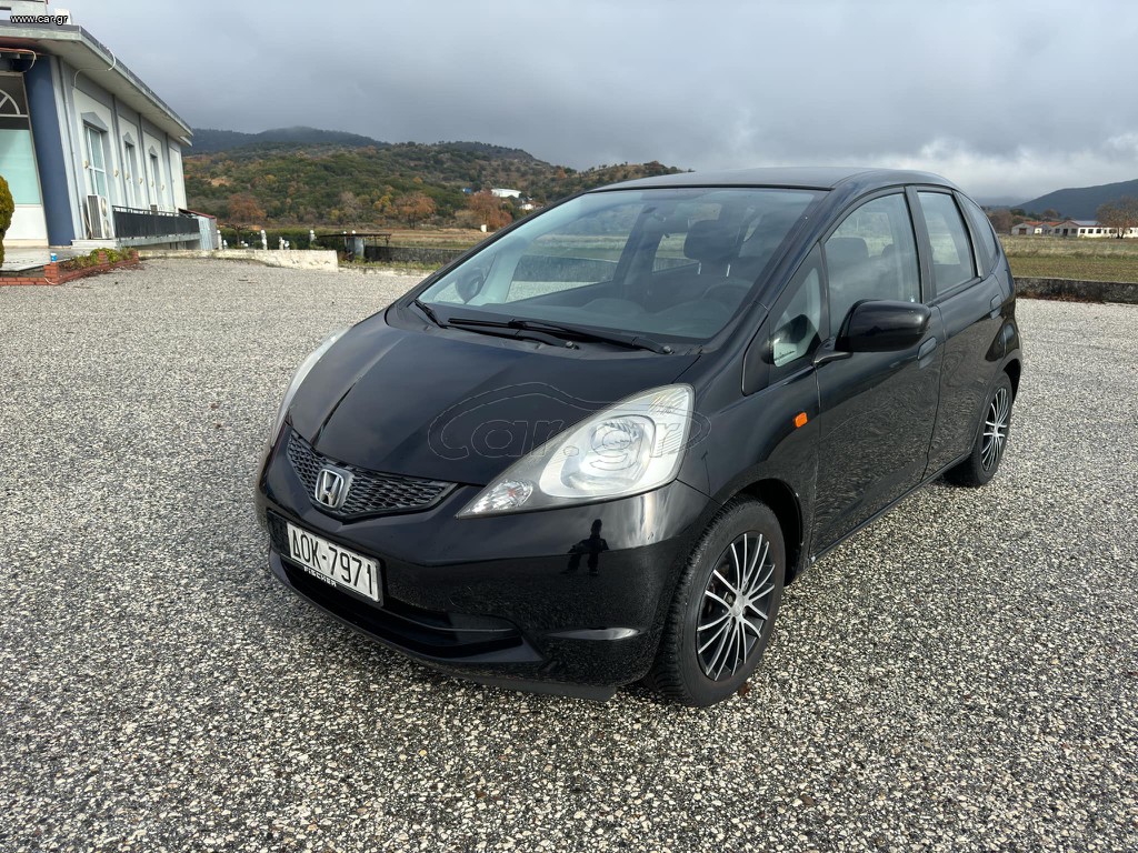 Honda Jazz 2012 1.3 VTEC ELEGANCE