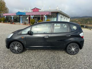 Honda Jazz 2012 1.3 VTEC ELEGANCE-thumb-1