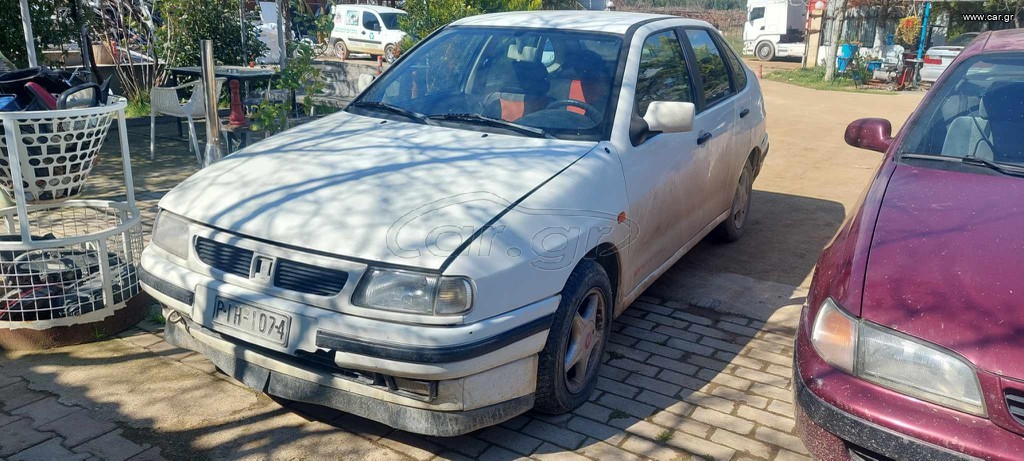 SEAT CORDOBA '95 - ΜΟΝΟ ΓΙΑ ΑΝΤΑΛΛΑΚΤΙΚΑ -