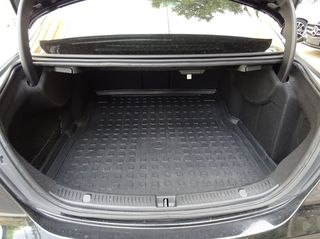 Mercedes-Benz E 220 2023 4matic AMG (1332)-thumb-10