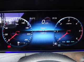 Mercedes-Benz E 220 2023 4matic AMG (1332)-thumb-18