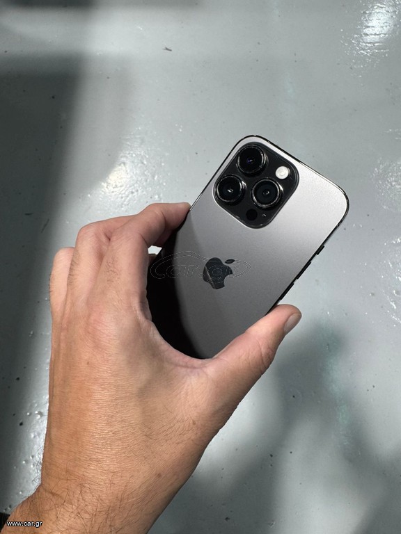 iPhone 15 pro 256gb