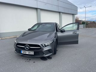 Mercedes-Benz A 180 2019 A180cdi AMG Line Progressive Panorama full