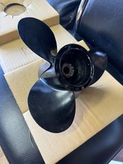 Προπέλες για Suzuki για 30hp 4Τ