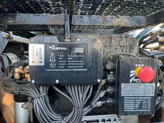 Γερανοί Hiab 2001 125-thumb-8
