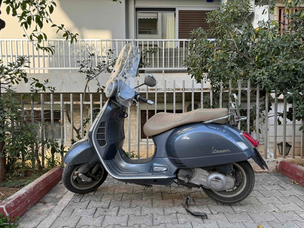 Car Gr Piaggio Vespa Gts Gts