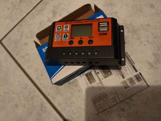 Ελεγκτής ηλιακής φόρτισης 12/24V 100A