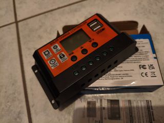 Ελεγκτής ηλιακής φόρτισης 12/24V 100A-thumb-1