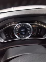 Volvo V40 2018-thumb-8