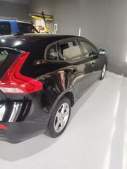 Volvo V40 2018-thumb-13