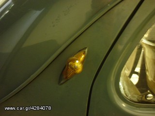 Renault 1950 4CV-thumb-13
