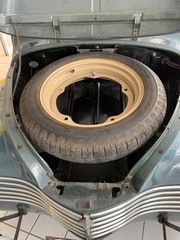 Renault 1950 4CV-thumb-31