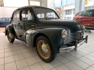 Renault 1950 4CV-thumb-1