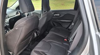 Jeep Cherokee 2016 * Night Eagle * 2.2 M-Jet  4WD * 200HP-thumb-16