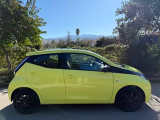 Toyota Aygo 2016 1.0 X - Play City Touch ( οθόνη )-thumb-25