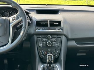 Opel Meriva 2016-thumb-16