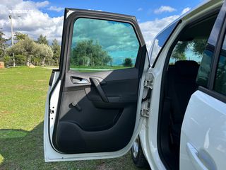 Opel Meriva 2016-thumb-35