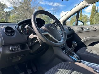 Opel Meriva 2016-thumb-14