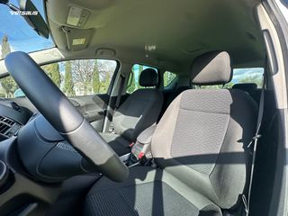 Opel Meriva 2016-thumb-13