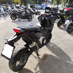 Honda X-ADV 2023-thumb-3