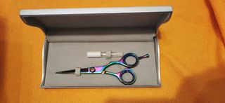 Ψαλιδια κουρεματος απο εταιρεια που εκλεισε σε τιμες κατω του κοστους