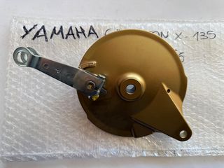 ΚΙΘΑΡΑ ΠΙΣΩ ΦΡΕΝΟΥ ΚΟΜΠΛΕ ΜΕ ΑΜΥΓΔΑΛΟ ΚΑΙ ΛΕΒΓΙΕ ΦΡΕΝΟΥ YAMAHA ΓΝΗΣΙΟ CRYPTON X 135