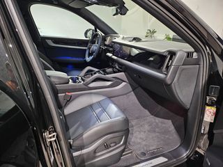 Porsche Cayenne 2025 COUPE/NEW/PANORAMA/360cam-thumb-49