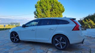 Volvo V60 2018 D6 Plug-in Hybrid AWD 300hp R-Design Polestar
