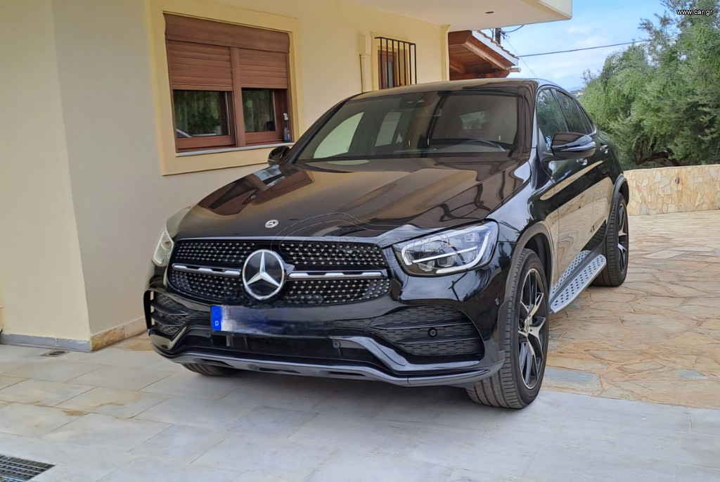 Mercedes-Benz GLC 400 2022 4MATIC 9G-TRONIC COUPE AMG