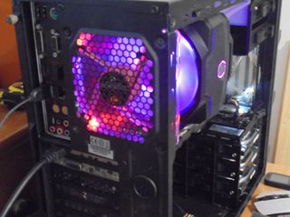 INTEL(R)CORE(TM) i5 6600-K><ΞΚΛ. 3.50 GHRZ>+...- 16GB RAM -250 GB SSD- 3χ1T SATA.-GPU AMD 8GB...