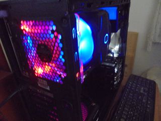 INTEL(R)CORE(TM) i5 6600-K><ΞΚΛ. 3.50 GHRZ>+...- 16GB RAM -250 GB SSD- 3χ1T SATA.-GPU AMD 8GB...