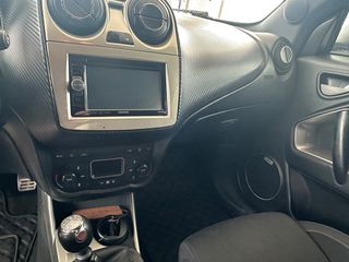 Alfa Romeo Mito 2010-thumb-14
