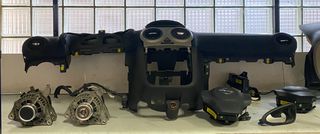 Opel Corsa D 06-12(ΕΝΔΕΙΚΤΙΚΗ ΤΙΜΗ)