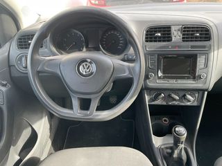 Volkswagen Polo 2014-thumb-1