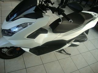 Honda PCX 125 2021-thumb-3