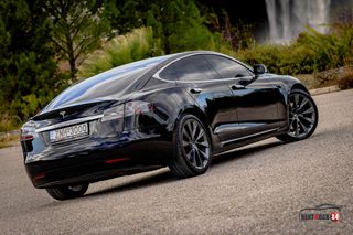Tesla Model S 2020 Performance ludicrous+ 600kw-thumb-9