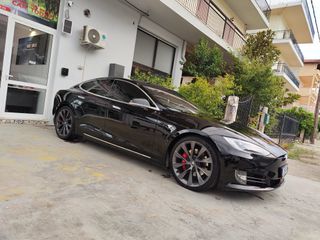 Tesla Model S 2020 Performance ludicrous+ 600kw