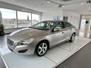 Volvo S60 2011 MOMENTUM 1.6 T3