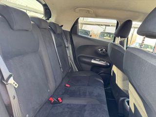 Nissan Juke 2012-thumb-14